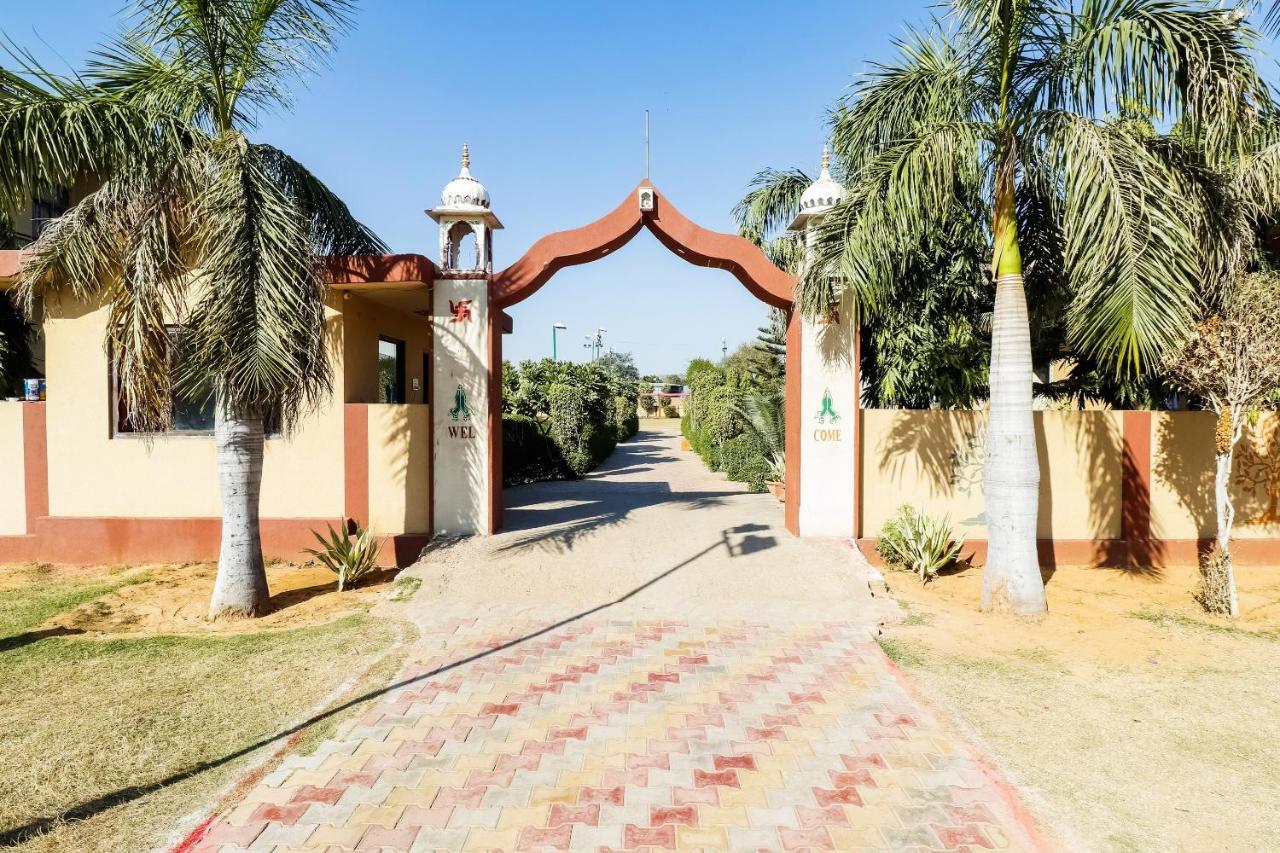 Spot On 68319 Hotel Nakhralo Rajasthan Resort Dzsaipur Kültér fotó