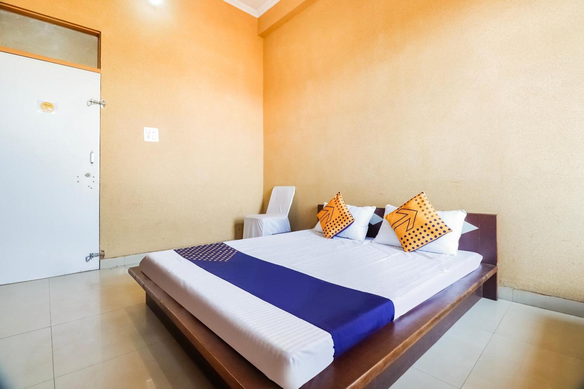 Spot On 68319 Hotel Nakhralo Rajasthan Resort Dzsaipur Kültér fotó