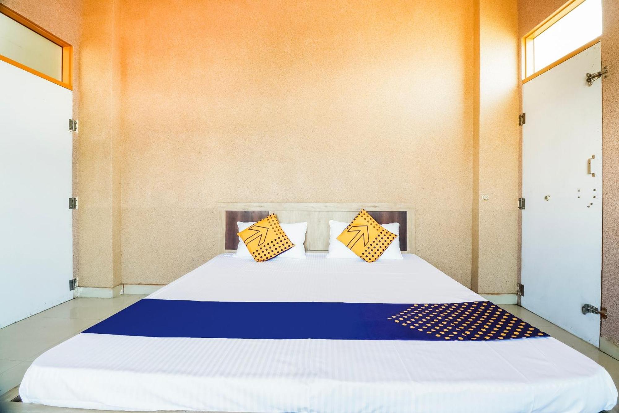 Spot On 68319 Hotel Nakhralo Rajasthan Resort Dzsaipur Kültér fotó