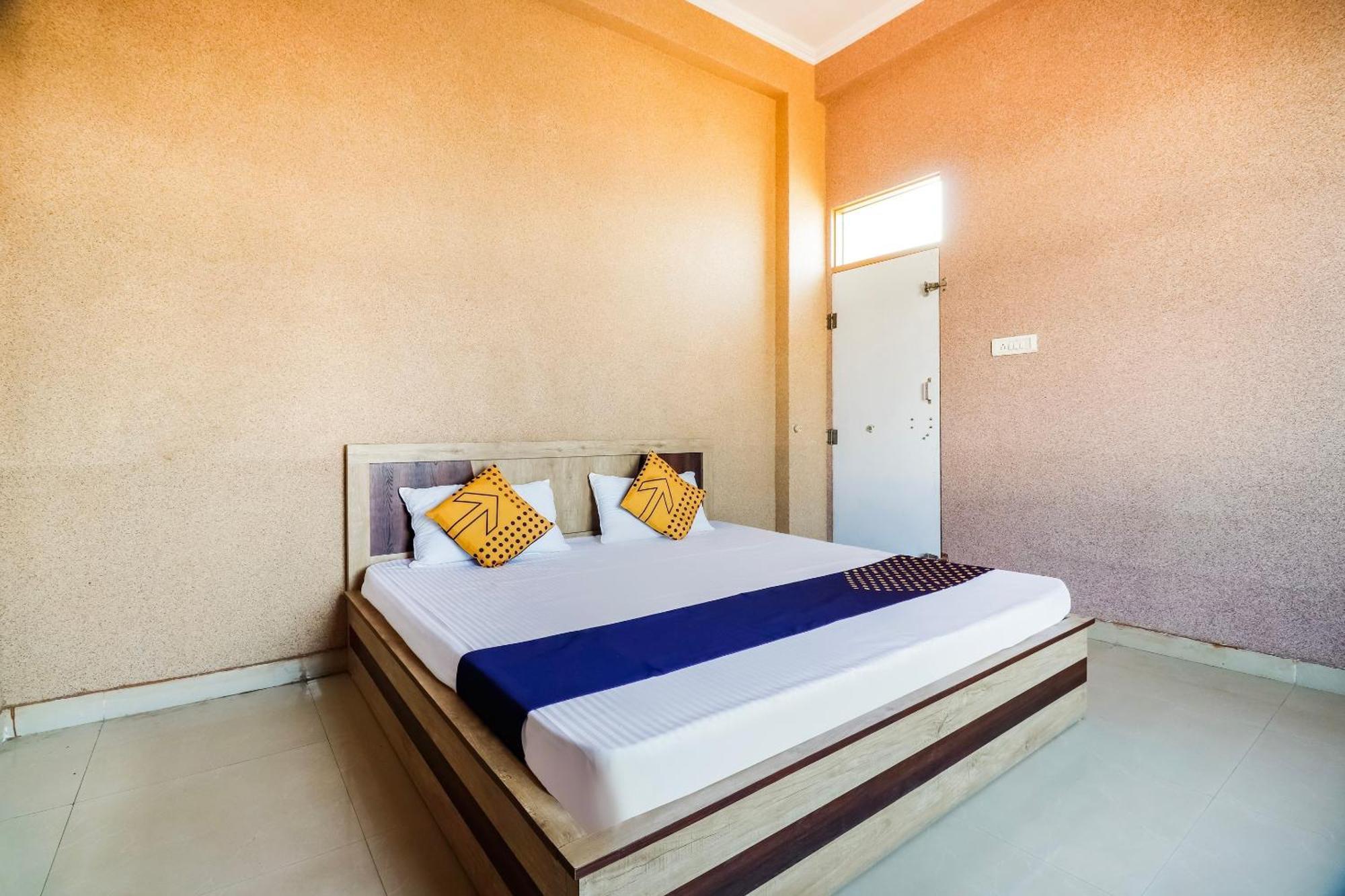 Spot On 68319 Hotel Nakhralo Rajasthan Resort Dzsaipur Kültér fotó