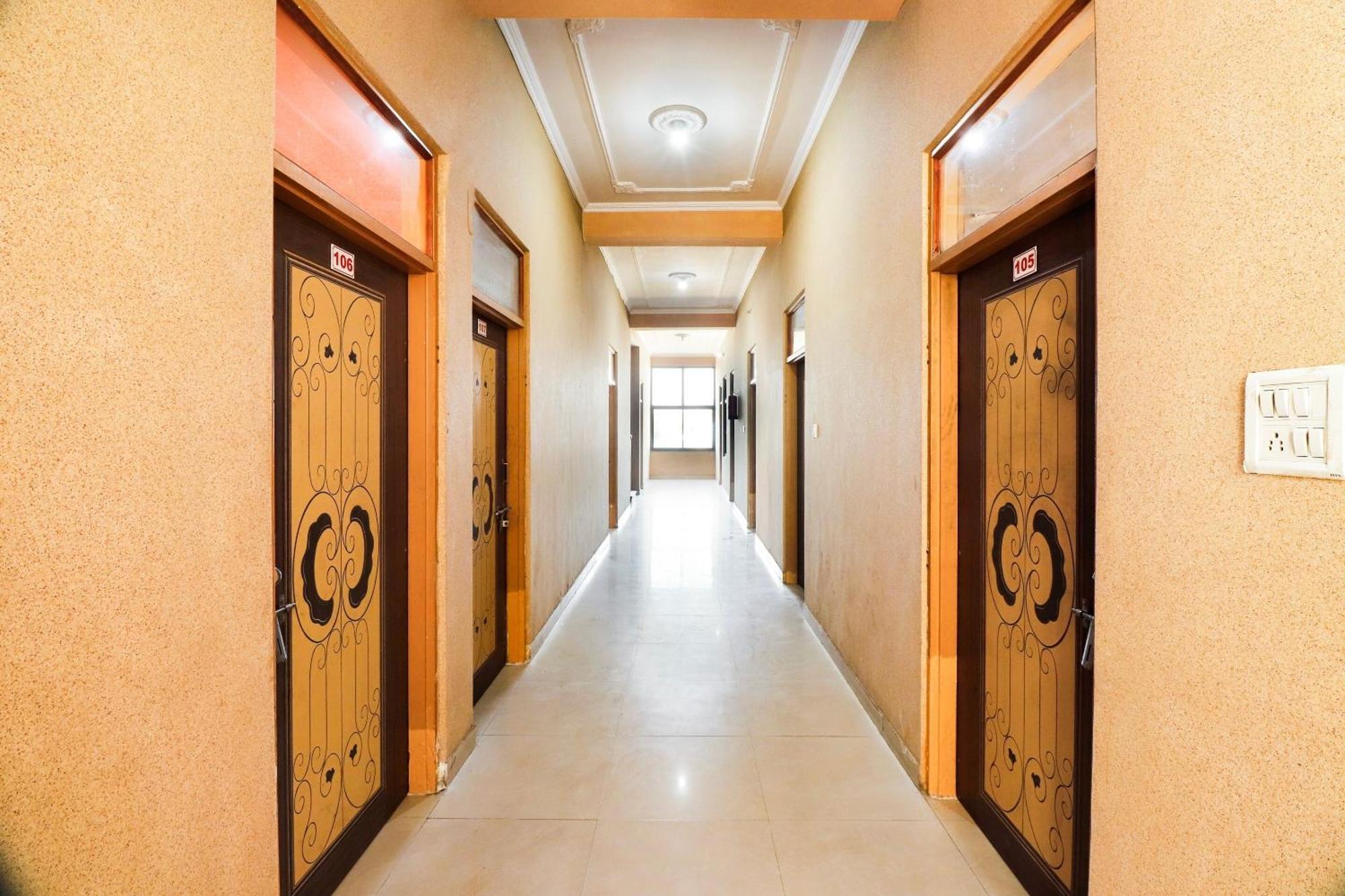 Spot On 68319 Hotel Nakhralo Rajasthan Resort Dzsaipur Kültér fotó